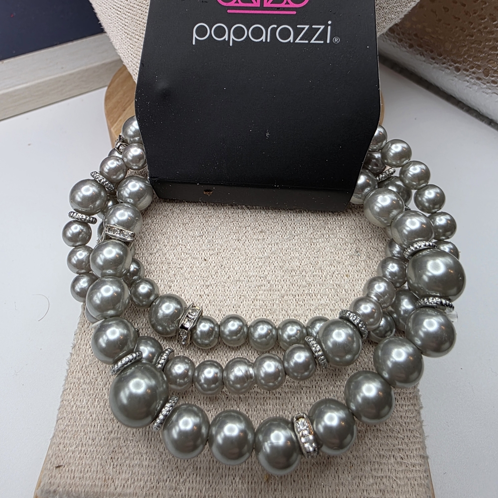 Paparazzi Metallic Silver Pearl Bracelet Set (558)